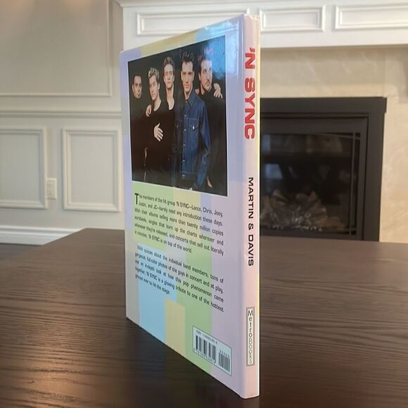 Vintage ‘N SYNC Hardcover Biography Book 2000 Excellent Used Condition 12” x 9” - Picture 2 of 6